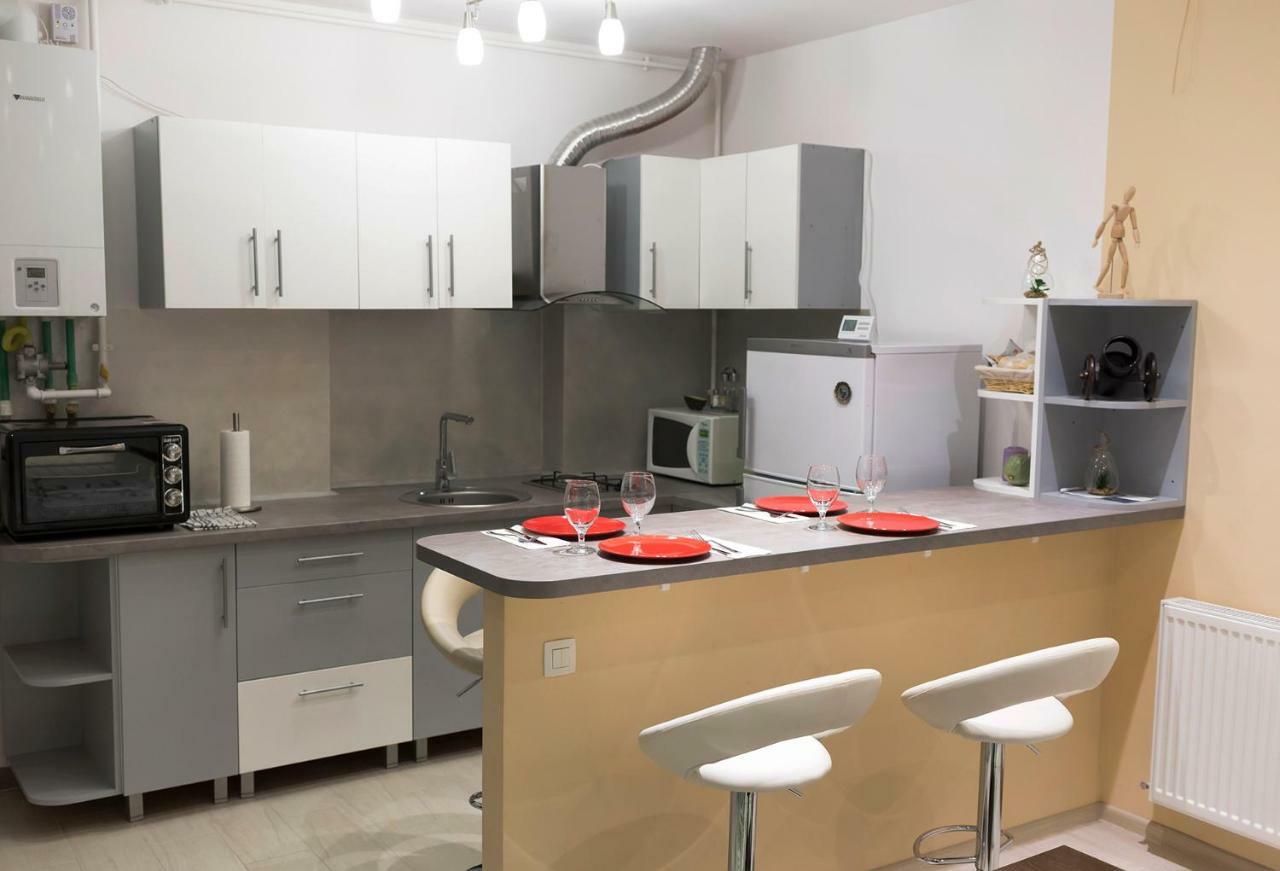 Central Apartment- Shumi'S Клуж-Напока Экстерьер фото